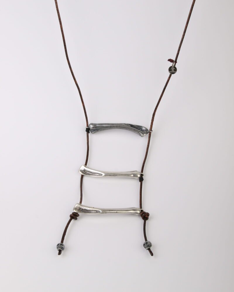Collar Bone Ladder