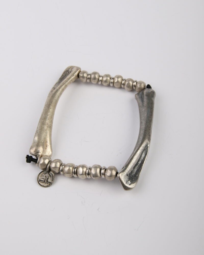 Pulsera "Breaking The Law"