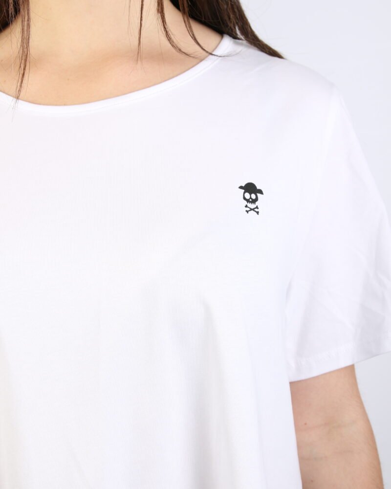 Camiseta She's Wild Blanca